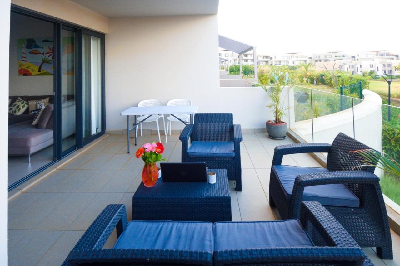 Apartment With 3 Bedrooms In Roches Noires, With Wonderful Sea View, Shared Pool, Terrace Riviere du Rempart ภายนอก รูปภาพ